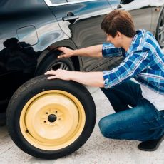 Adjusting toe alignment on wheels