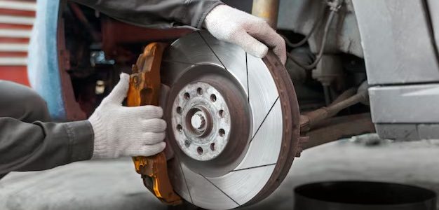 Renewing disc brake pads